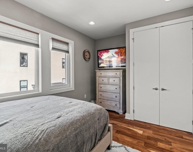1124 N American Street - Photo Thumbnail 15