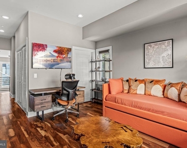 1124 N American Street - Photo Thumbnail 9