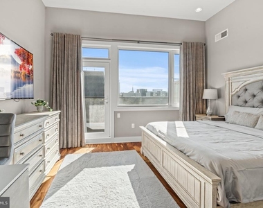 1124 N American Street - Photo Thumbnail 26