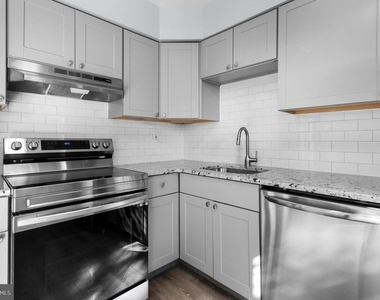 3303 Walnut Ridge Estate - Photo Thumbnail 7