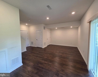 1802 Boulder Drive - Photo Thumbnail 29