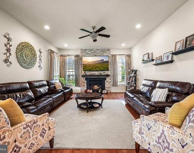 602 Dolmens Lane - Photo Thumbnail 17