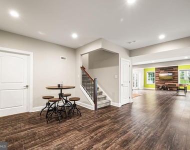 602 Dolmens Lane - Photo Thumbnail 41
