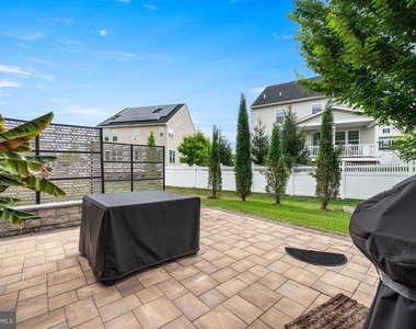 602 Dolmens Lane - Photo Thumbnail 46