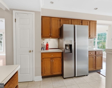 7 Walton Court - Photo Thumbnail 12