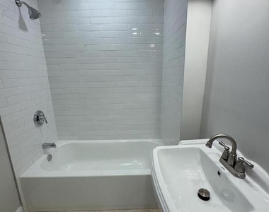 1800 Pennington Road - Photo Thumbnail 7