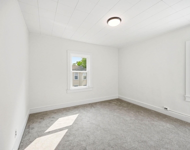 3 Willow Street - Photo Thumbnail 9