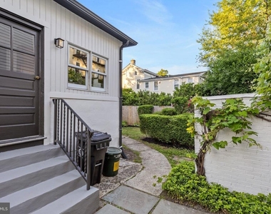 3 Willow Street - Photo Thumbnail 17