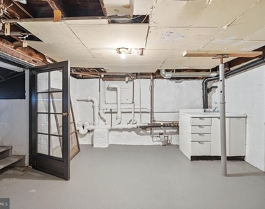 3 Willow Street - Photo Thumbnail 15