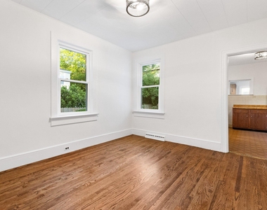 3 Willow Street - Photo Thumbnail 3