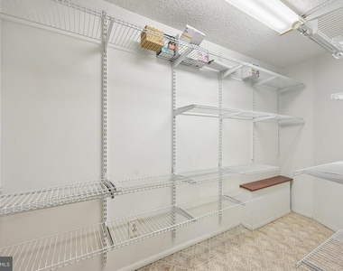 118 Sylvan Terrace - Photo Thumbnail 20