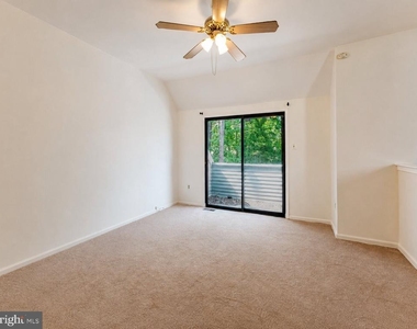 19 Summit Court - Photo Thumbnail 8