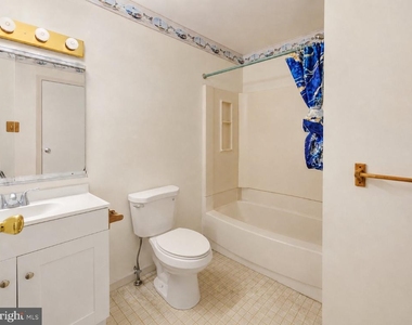 19 Summit Court - Photo Thumbnail 6
