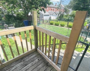 42 3rd Avenue - Photo Thumbnail 13