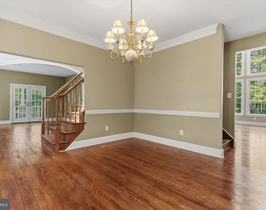 45105 Mill Creek Way - Photo Thumbnail 11