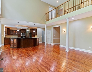 45105 Mill Creek Way - Photo Thumbnail 23