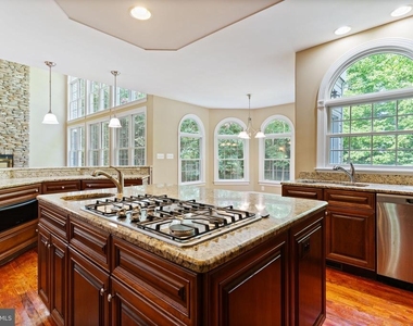 45105 Mill Creek Way - Photo Thumbnail 26