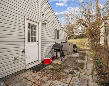 3720 Harmon Avenue - Photo Thumbnail 17