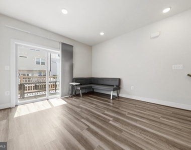 1211 Vermeer Avenue - Photo Thumbnail 7