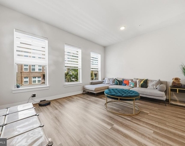 1211 Vermeer Avenue - Photo Thumbnail 12