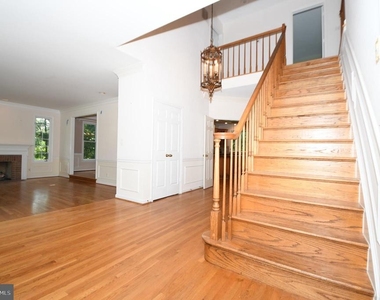 26 Holly Leaf Court - Photo Thumbnail 11