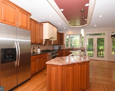 26 Holly Leaf Court - Photo Thumbnail 25