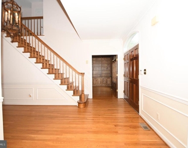 26 Holly Leaf Court - Photo Thumbnail 8