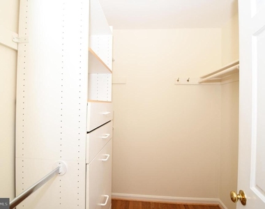 26 Holly Leaf Court - Photo Thumbnail 77