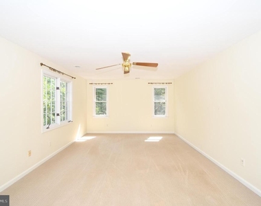 26 Holly Leaf Court - Photo Thumbnail 79