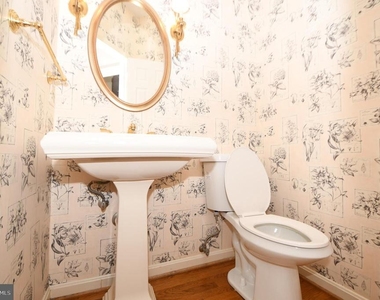 26 Holly Leaf Court - Photo Thumbnail 60