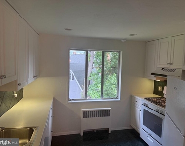 5301 Westbard Circle - Photo Thumbnail 2
