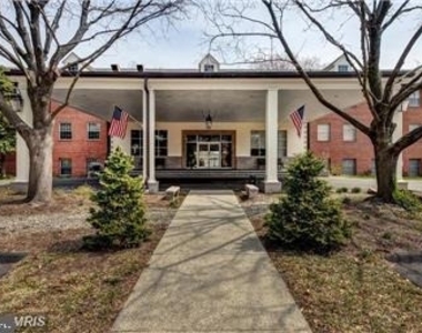 5301 Westbard Circle - Photo Thumbnail 9