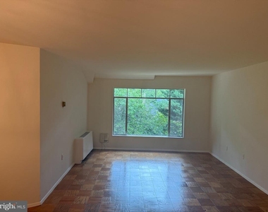 5301 Westbard Circle - Photo Thumbnail 5