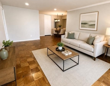 7521 Spring Lake Drive - Photo Thumbnail 2