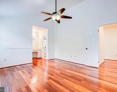 12902 Hawkshead Terrace - Photo Thumbnail 9