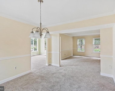 3109 Nestling Pine Court - Photo Thumbnail 12