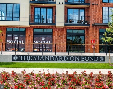 128 N Bond Street - Photo Thumbnail 42
