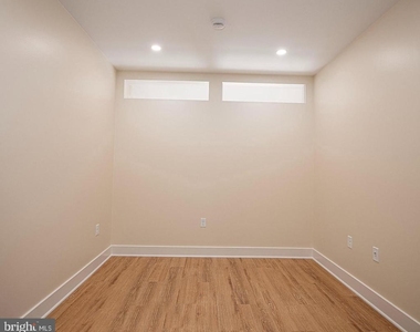 128 N Bond Street - Photo Thumbnail 28