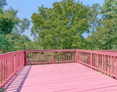 2332 Darby Court - Photo Thumbnail 22