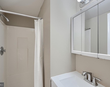2332 Darby Court - Photo Thumbnail 20