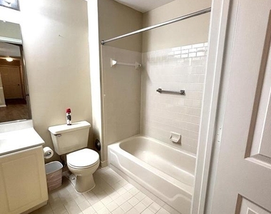 300 Tall Pines Court - Photo Thumbnail 7