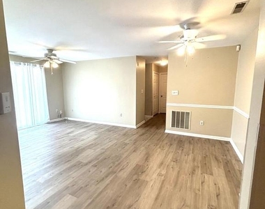300 Tall Pines Court - Photo Thumbnail 6