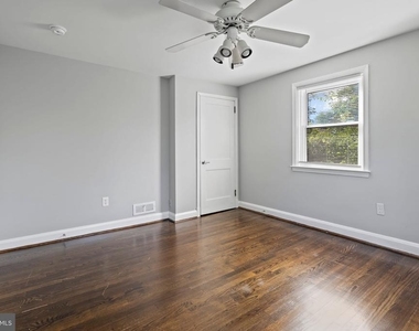 2802 Topaz Road - Photo Thumbnail 12