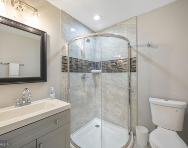1745 E Oliver Street - Photo Thumbnail 22