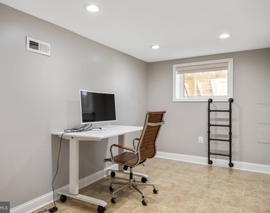 1745 E Oliver Street - Photo Thumbnail 28