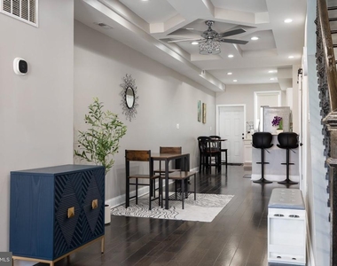 1745 E Oliver Street - Photo Thumbnail 7