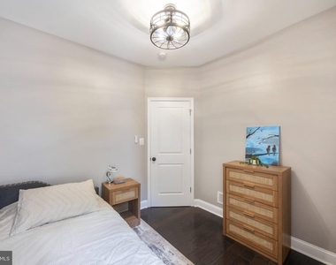1745 E Oliver Street - Photo Thumbnail 21