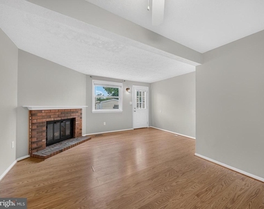 7648 Fairbanks Court - Photo Thumbnail 11