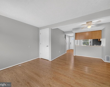 7648 Fairbanks Court - Photo Thumbnail 13
