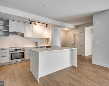 1625 Eckington Place Ne - Photo Thumbnail 8